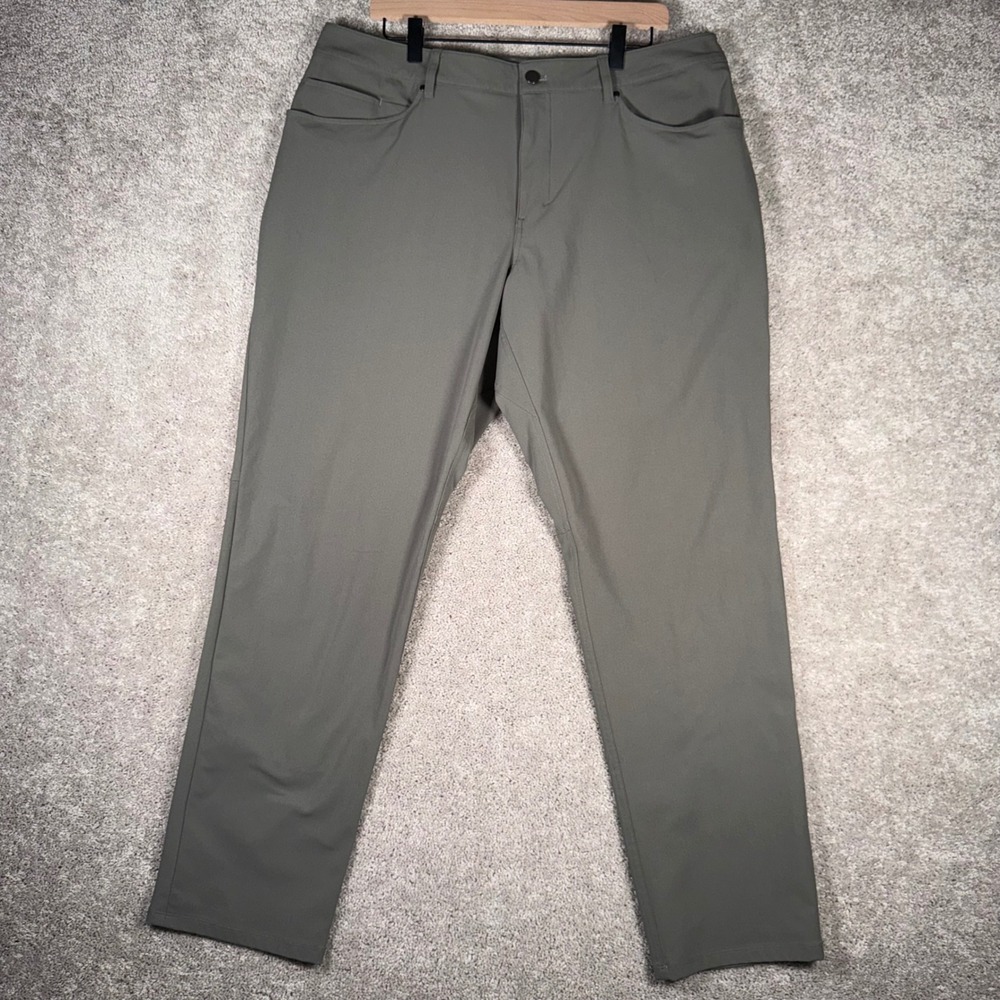 Lululemon ABC Pants Men's 40 Classic Fit Warpstreme Olive Green‎
